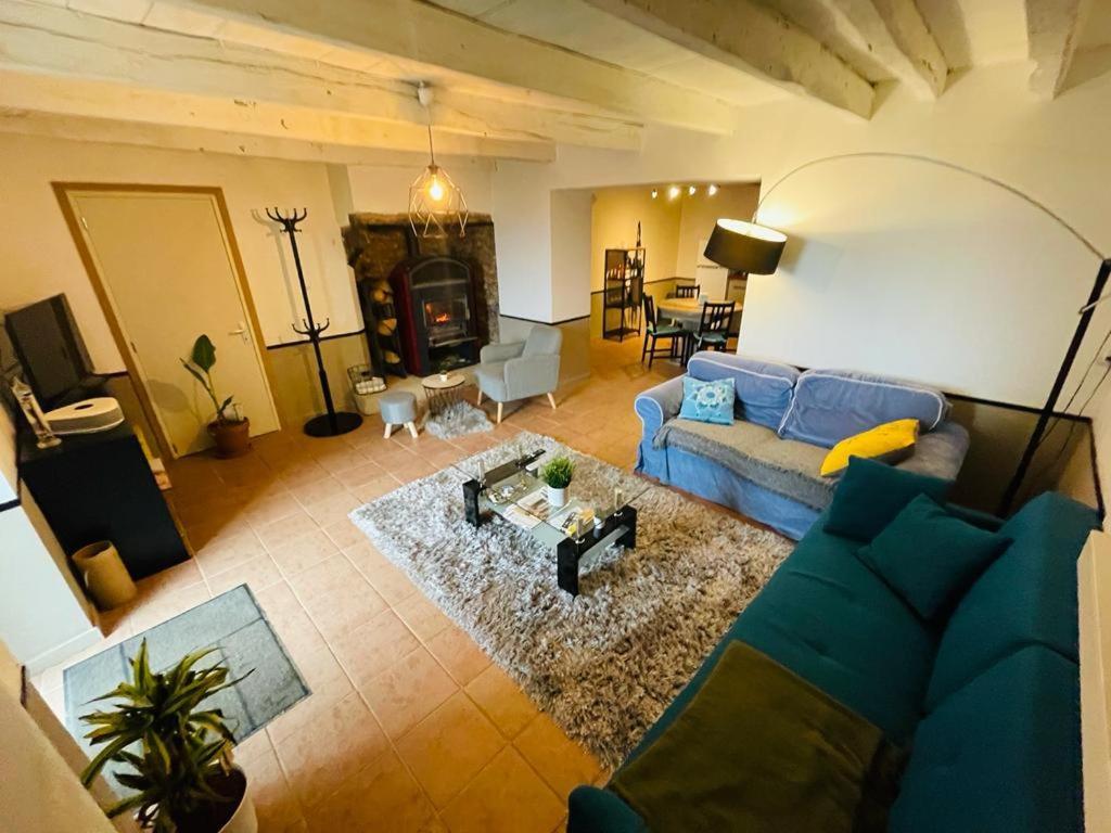 Maison Au Calme Pour 5 Personnes La Chapelle-de-Brain Екстер'єр фото